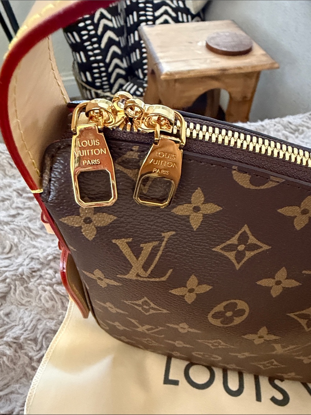 LV Brown Monogram Canvas Shoulder Bag**READ DESCRIPTION** New!! - Picture 8 of 13